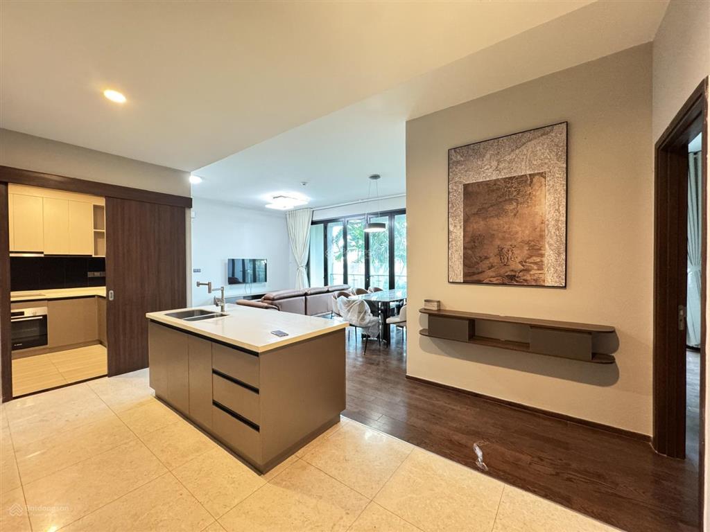 Cho thuê 3pn d'edge 144m² giá tham khảo tốt trong khu vực.  0902 705 *** thanh