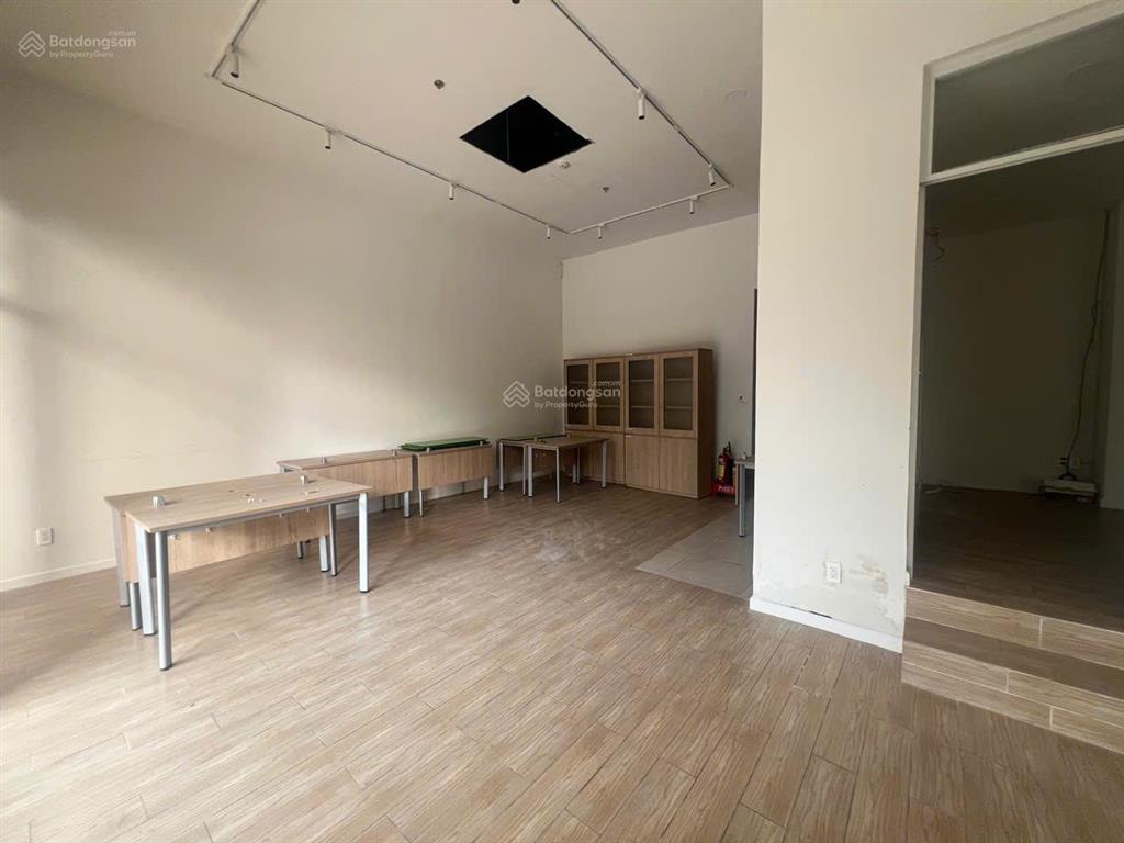 Cho thuê shophouse tropic garden 277m2.  0902 705 *** thanh