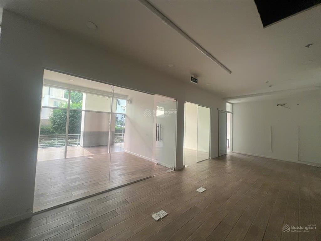 Cho thuê shophouse tropic garden 277m2.  0902 705 *** thanh