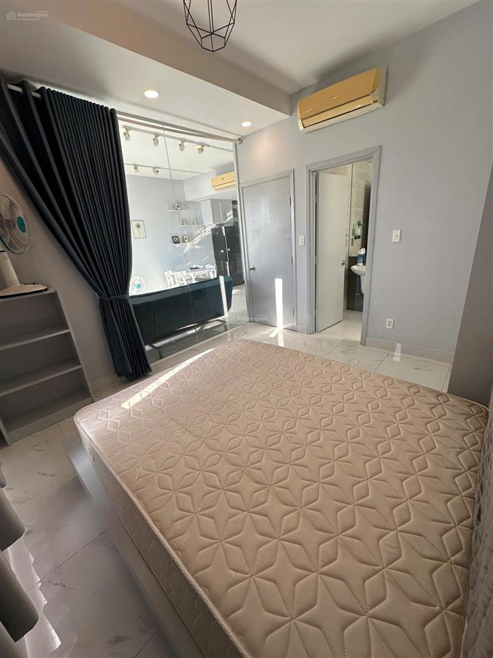 Cho thuê 2pn tropic garden 83m2 ko nội thất 18tr net.  0902 705 ***