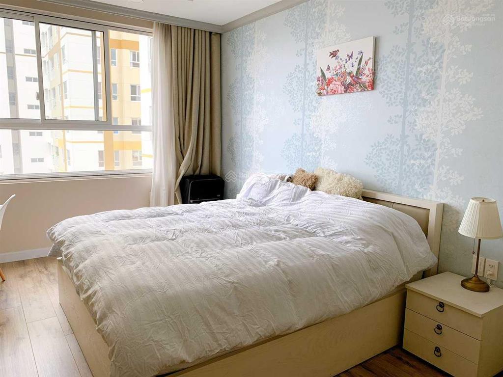 Cho thuê căn hộ tropic garden 2pn, 19 triệu 73m2.  0902 705 ***