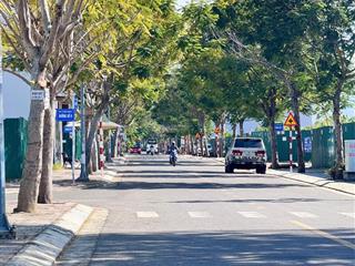 Bán nhanh lô ngang 8m xây full kinh doanh hướng sông kđt hà quang 2 . giá chỉ 69tr/m