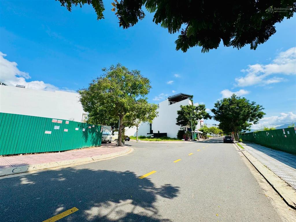 Chính chủ bán lô góc hướng sông kđt hà quang 2  giá chỉ 63tr/m