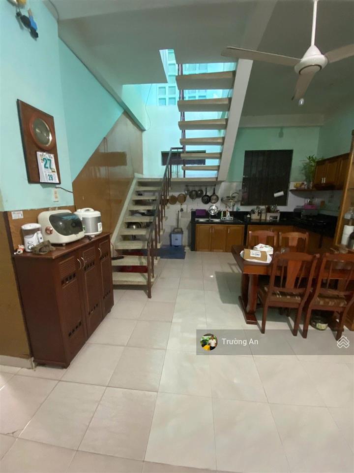 Bán nhà mặt phố phùng khắc khoan (ngang 13m) mặt phố kinh doanh trung tâm nha trang