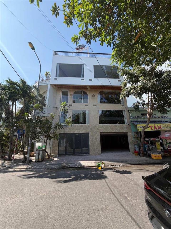 Bán nhà 4 tầng ngang 9m mặt tiền đường âu cơ trung tâm nha trang giá 16,8 tỷ