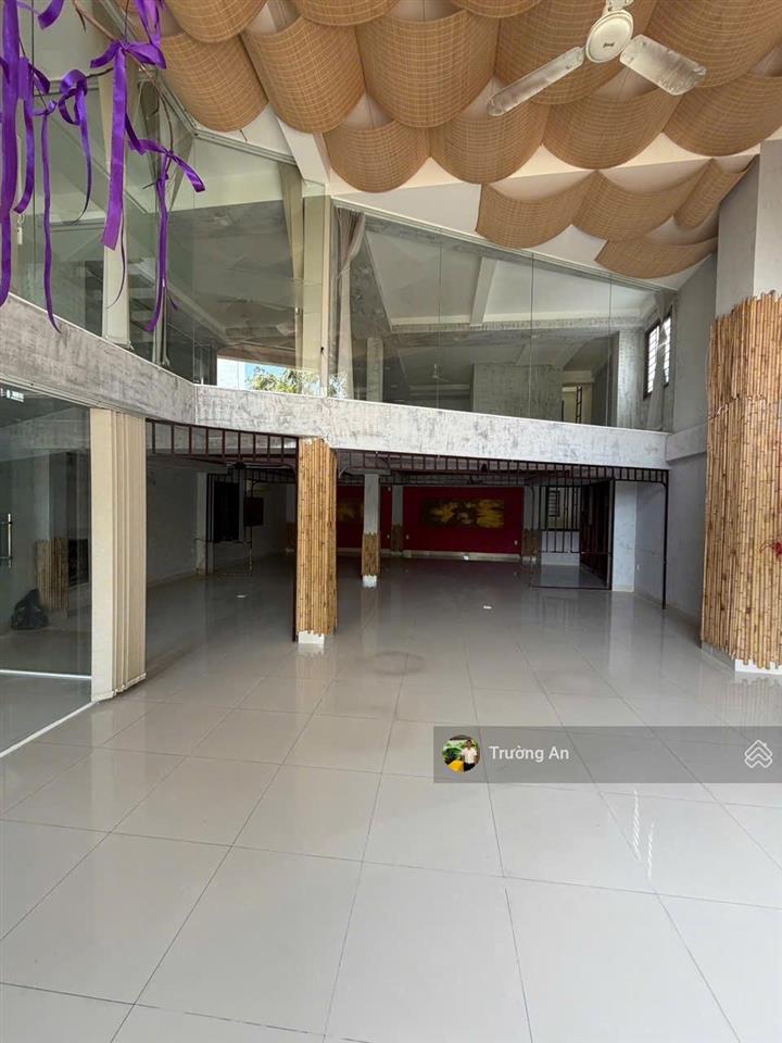 Bán nhà 4 tầng ngang 9m mặt tiền đường âu cơ trung tâm nha trang giá 16,8 tỷ