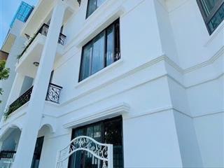 Giá 20 tỷ bán nhà biệt thự căn góc 2 mặt đường đẹp kđt lê hồng phong 2