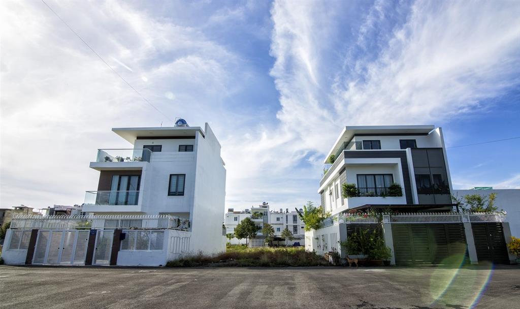 Bán nhanh lô ngang 6.5 mét gói 5 kđt mỹ gia