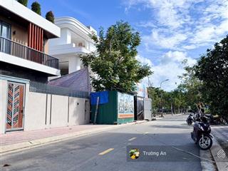 Hiếm lô biệt thự xéo công viên kđt hà quang 2. giá thoả thuận 6x/m rẻ nhất thị trường