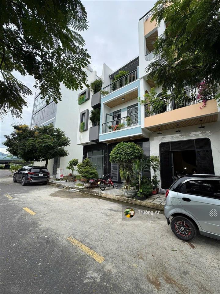 Bán lô đất có sổ hồng riêng kđt hà quang 2. chỉ với giá 6,3 tỷ