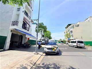 Lô đất giá tốt mặt tiền đường số 4, thích quảng đức, kđt hà quang 2.