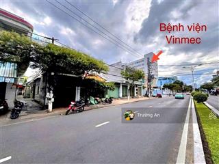 Bán nhà cũ mặt tiền trần phú nha trang, diện tích 279m (ngang 11m), giá hợp lý 179tr/m