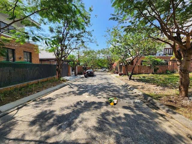 Bán đất kđt giáng hương, nằm trên đường phong châu giáp ven sông tắc và sun nha trang