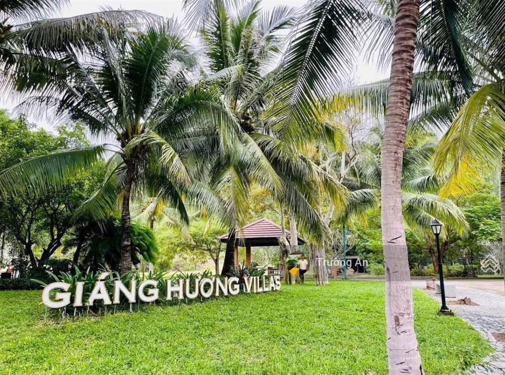Bán đất kđt giáng hương, nằm trên đường phong châu giáp ven sông tắc và sun nha trang