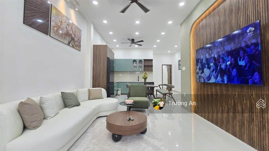Bán nhà đẹp 3 tầng mặt tiền đường đồng nai, kinh doanh đẹp trung tâm nha trang