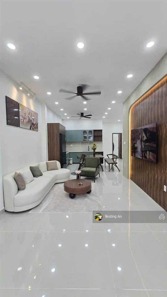 Bán nhà đẹp 3 tầng mặt tiền đường đồng nai, kinh doanh đẹp trung tâm nha trang