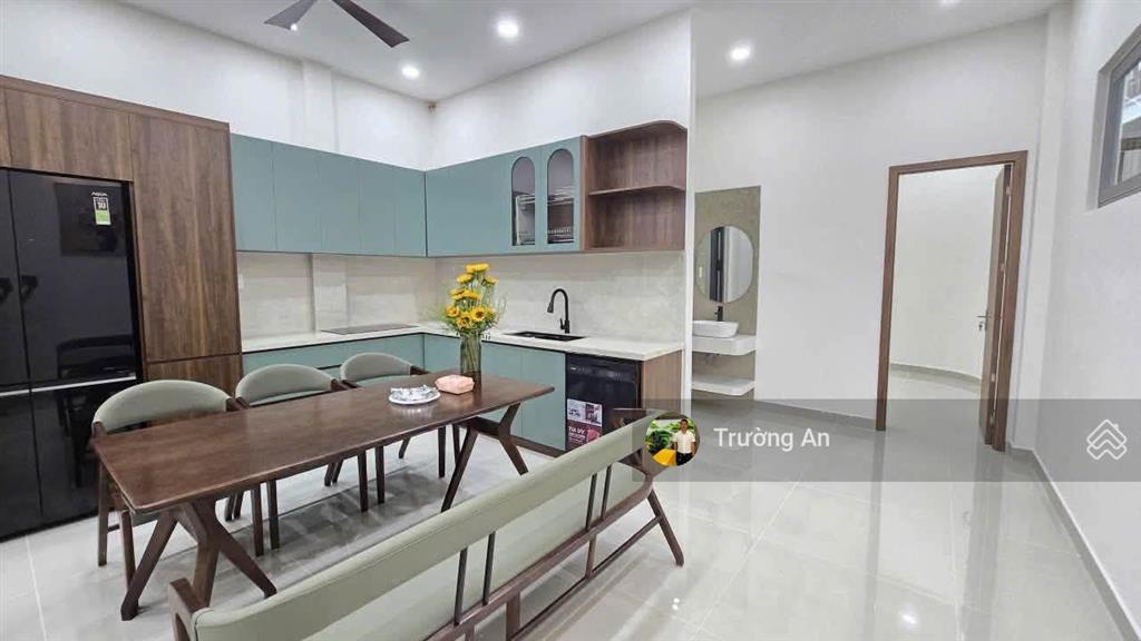 Bán nhà đẹp 3 tầng mặt tiền đường đồng nai, kinh doanh đẹp trung tâm nha trang
