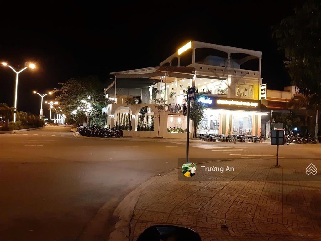 Siêu phẩm lô biệt thự mặt sông kđt nam sông cái. cần bán rẻ giá 21tr/m2