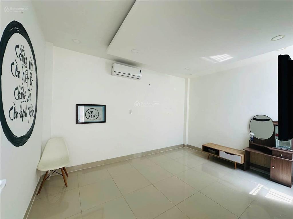Bán nhà 2 tầng hẻm 26 cao bá quát, ngang 5,4m đẹp