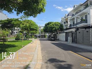 Lô biệt thự v2 kđt vcn phước hải, vị trí đẹp đối diện công viên lớn giá rẻ nhất 58tr/m2