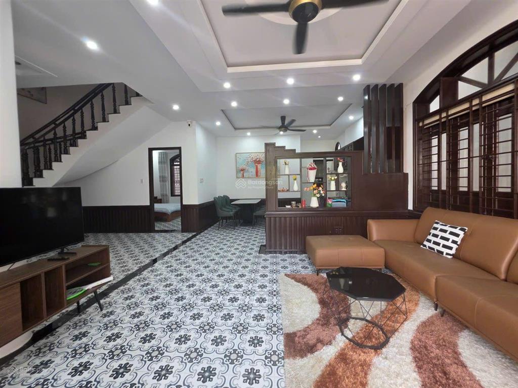 Bán nhà vườn 1 tầng đẹp với chiều ngang 9,78m hẻm chính 23/10 ngay vĩnh điềm trung
