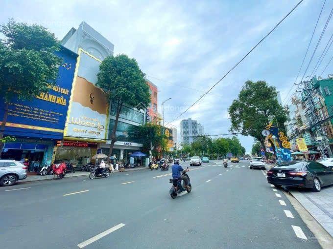 Nhà 4 tầng mặt tiền đường lê thánh tôn, nha trang. cần bán 31 tỷ