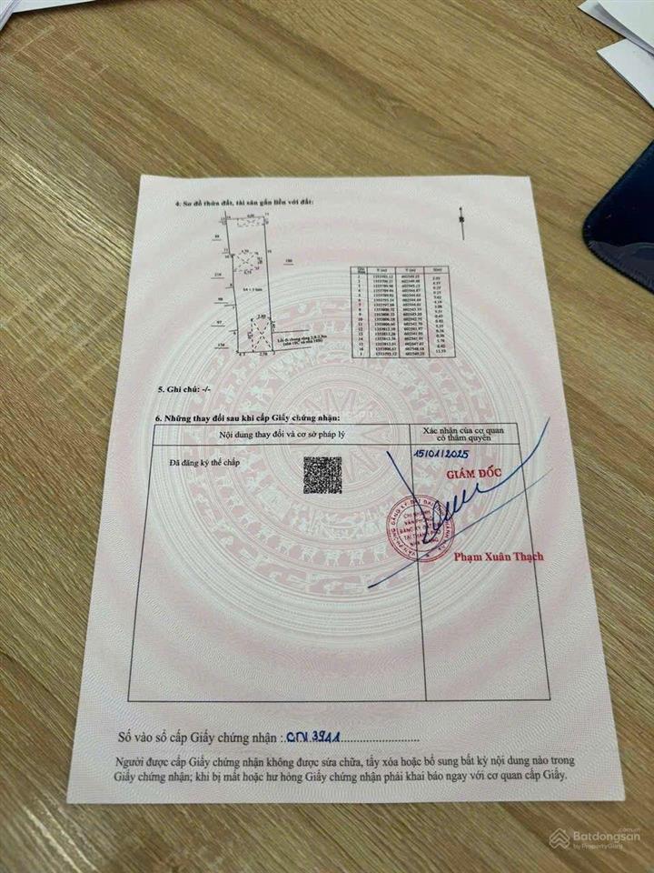 Chủ cần bán siêu phẩm nhà 5 tầng hẻm hùng vương, phố tây, gần chợ đêm và cách biển 100m.