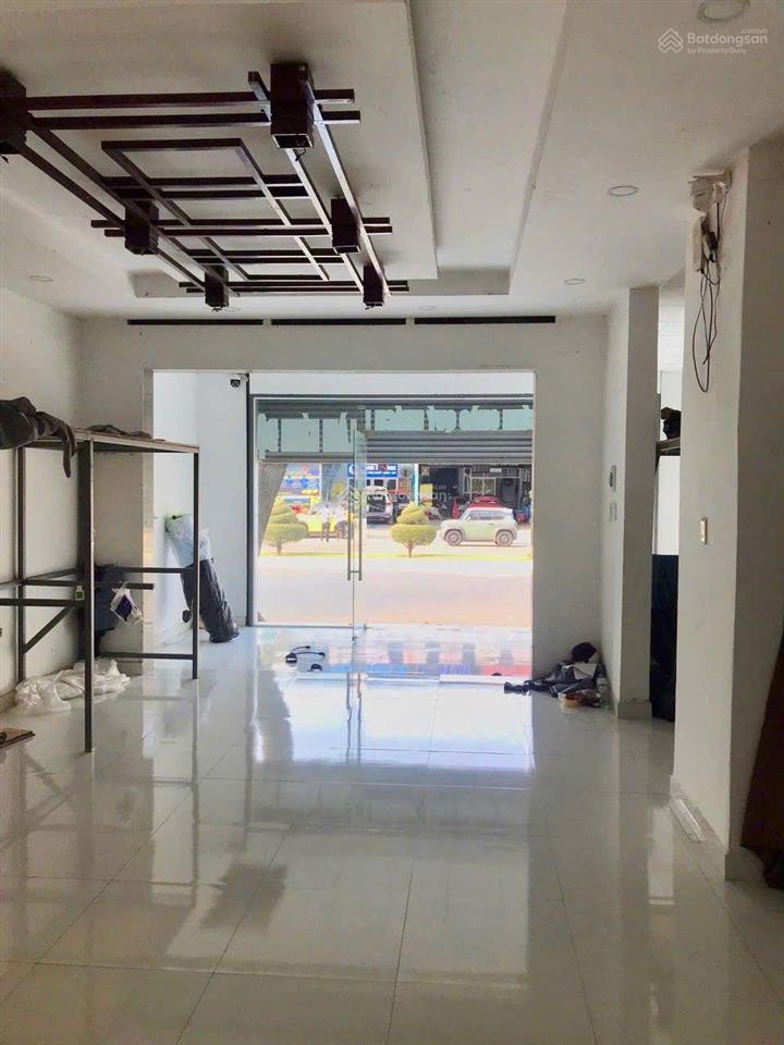 Cần bán nhà mặt tiền đường 23/10, vĩnh hiệp, nha trang.