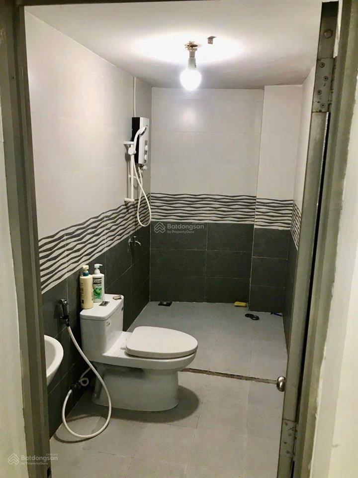 Cần bán nhà mặt tiền đường 23/10, vĩnh hiệp, nha trang.