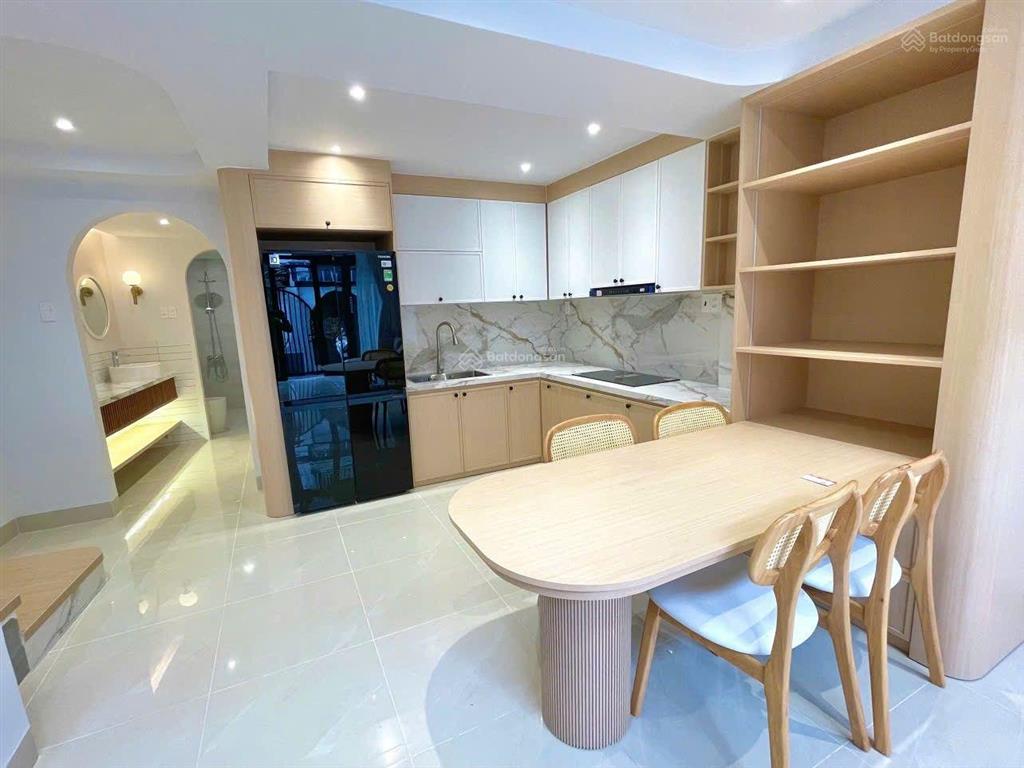 Cần chuyển nhượng nhà 3 tầng gần lê hồng phong và mã vòng trung tâm nha trang
