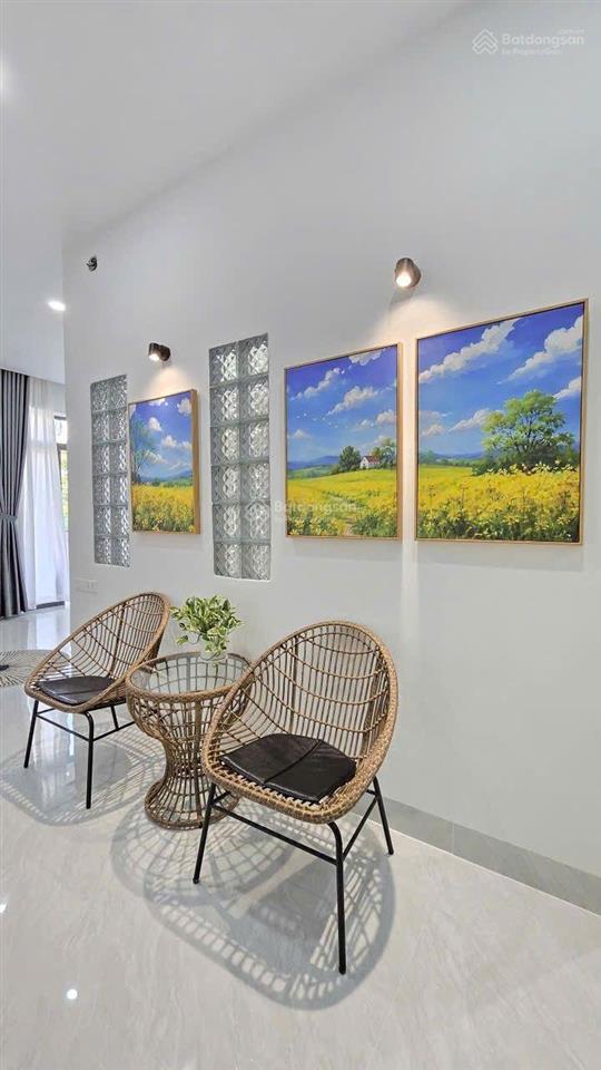 Siêu phẩm căn nhà phố 4 tầng hiện đại mặt đường hương sơn, kế bên vân đồn và biển nha trang