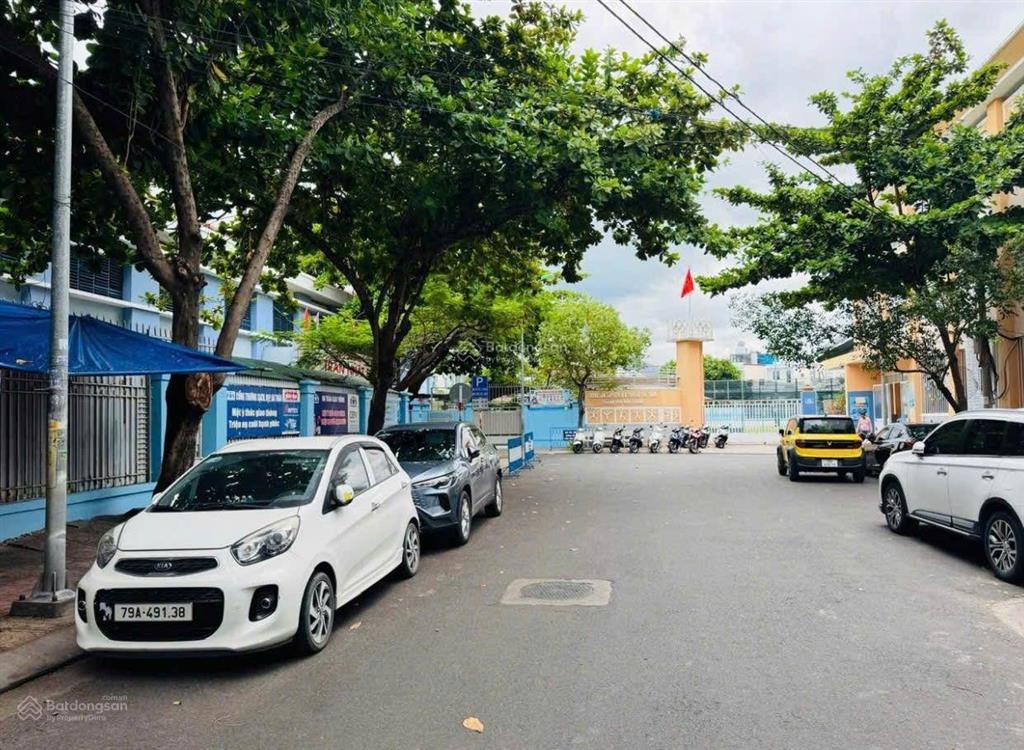 Cần bán nhà mặt tiền đường thi sách, nha trang. giá thấp 8,6 tỷ