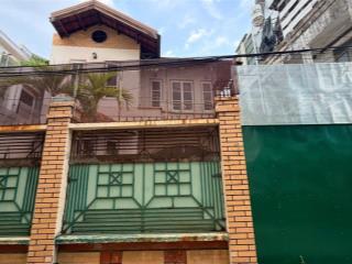 Cần bán căn biệt thự sân vườn tại hẻm trần quý cáp, trung tâm nha trang