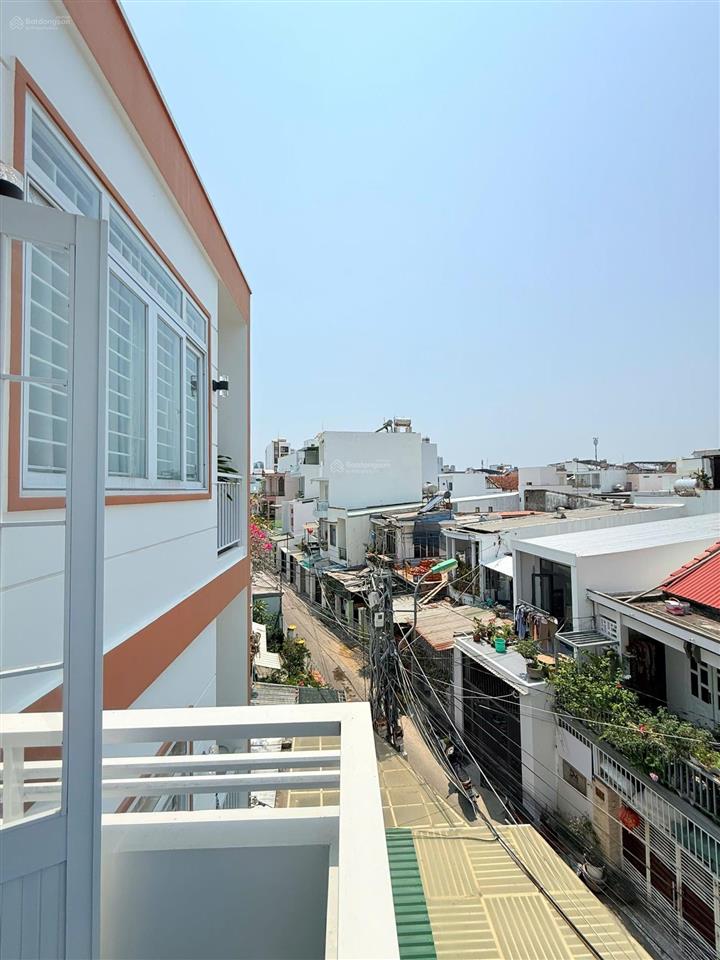 Bán nhà gần trần nhật duật, hẻm ô tô thông thoáng, xe vào tận nhà.