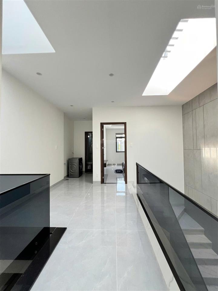 8,6 tỷ giá tốt nhà đẹp đường thông số 97 gói 5 mỹ gia thái hưng