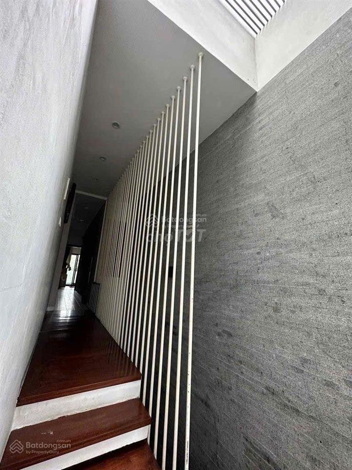 Cần bán căn nhà mặt tiền đường cù huân 2/4 tháp pà ponaga nha trang