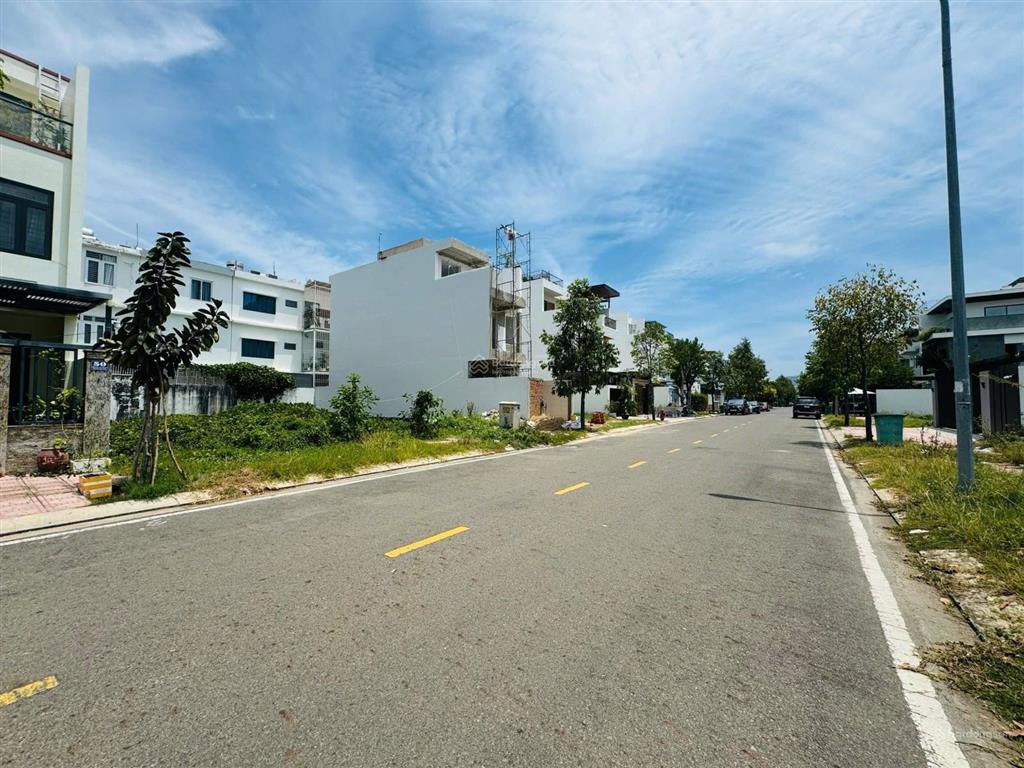 4,8 tỷ lô đất đường 16m, gói 2 mỹ gia, hướng đông nam