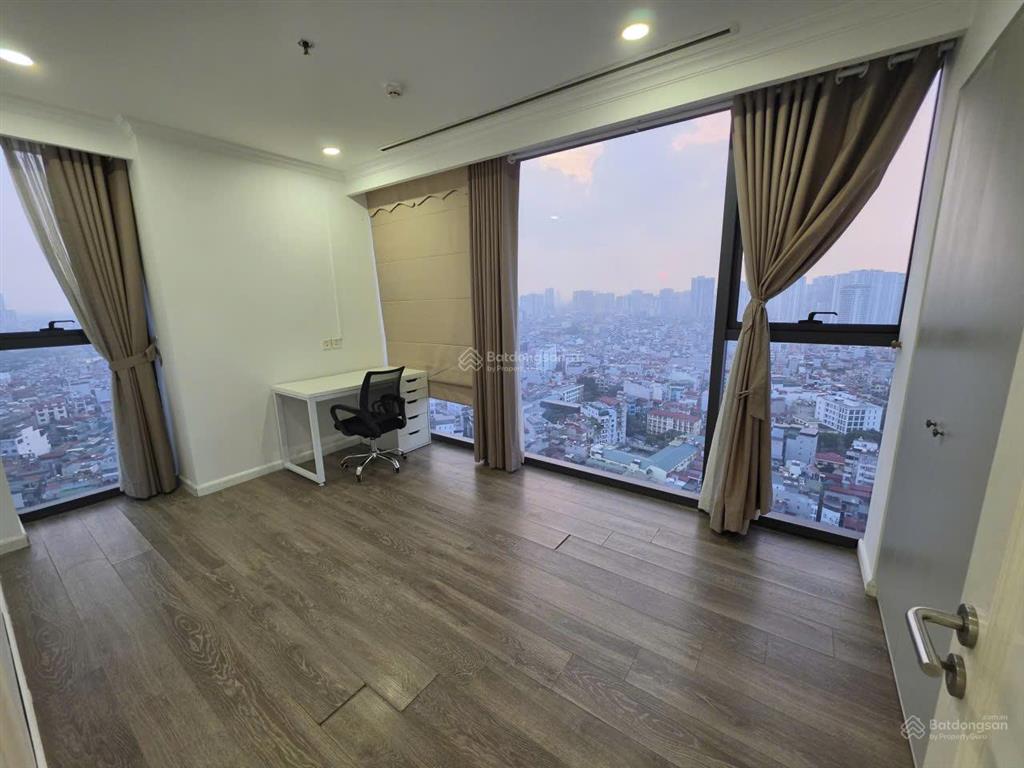 Cho thuê gấp cc the artemis, 18 triệu, 100m2, góc 3pn, thanh xuân, hà nội, cạnh bệnh viện y hà nội