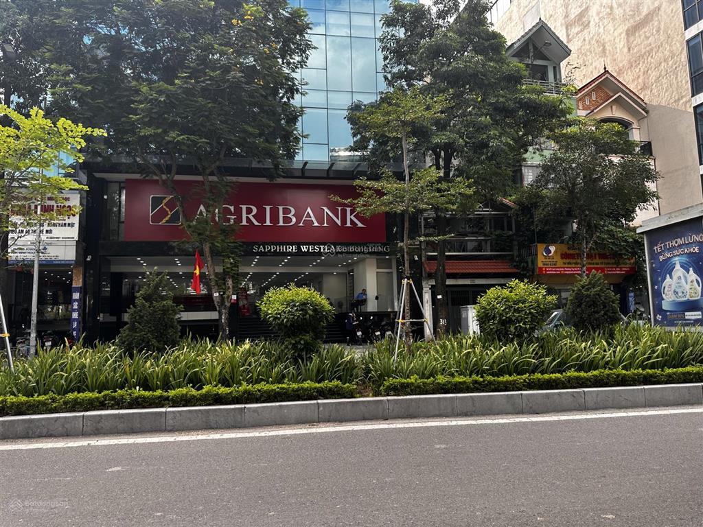 Bán đất mp lạc long quân 186m2  mt 12m  vỉa hè 7m. view trực diện hồ tây.