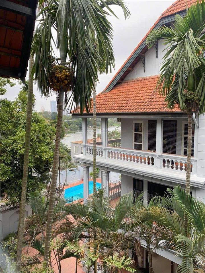 Căn bt ba thoáng, dt khủng 295m2  mt 11m, đường oto tránh, giá 85 tỷ!