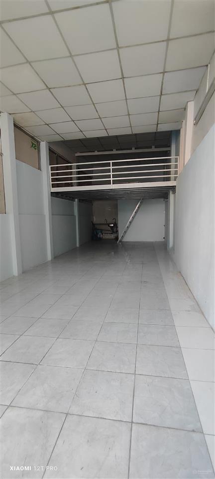 Cho thuê mặt bằng, mặt tiền đường, tiện kinh doanh, giá rẻ