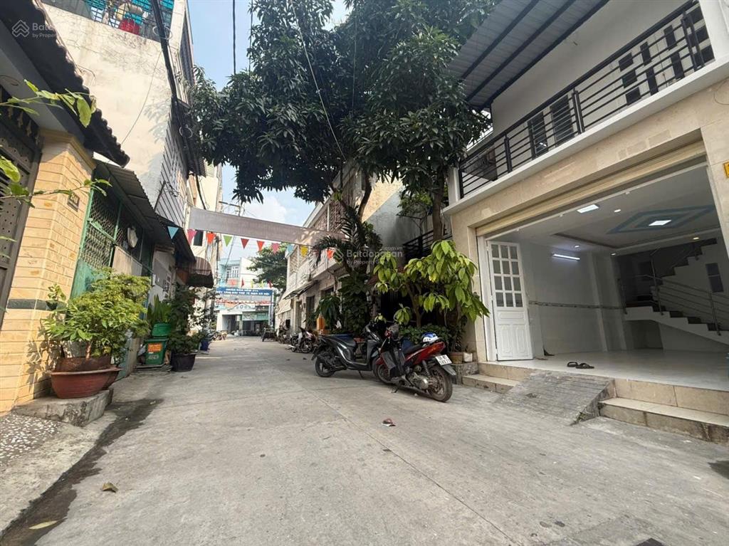 Đất shr  4.1x16m đường phạm đăng giảng hẻm 6m thông
