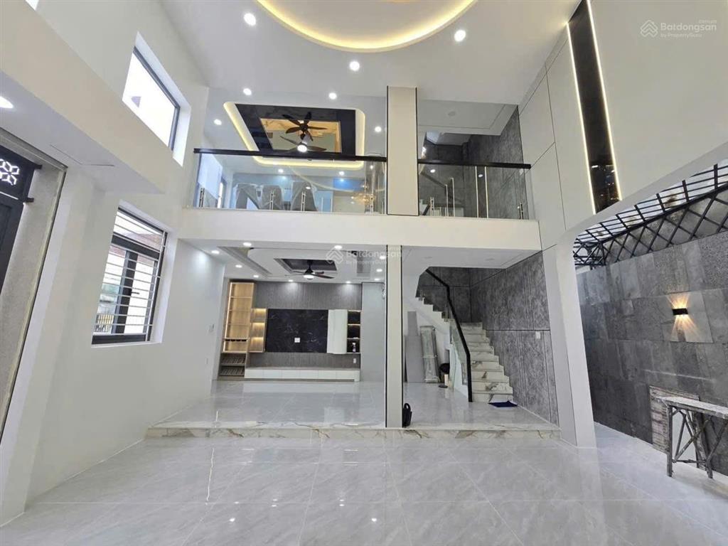Villa mini đường số 2 kdc vĩnh lộc 10x8m cách ngã 4 gò mây 500m