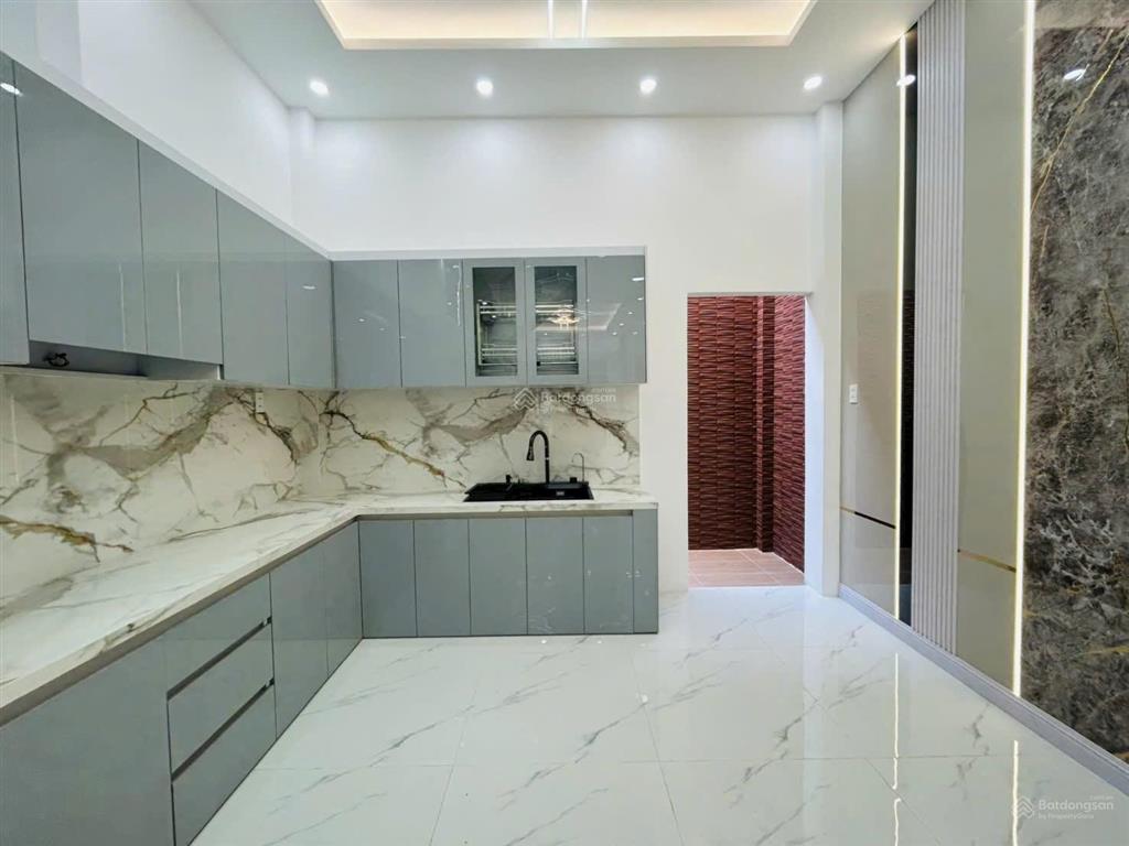 Nhà mới đường liên khu 56 tiếp giáp tân kỳ tân quý 3 lầu 4x15m