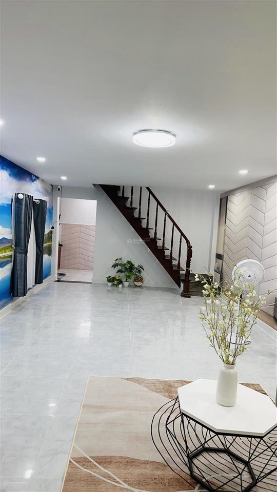 Chính chủ cần bán căn nhà 318/4 nguyễn xí, phường 13, bình thạnh