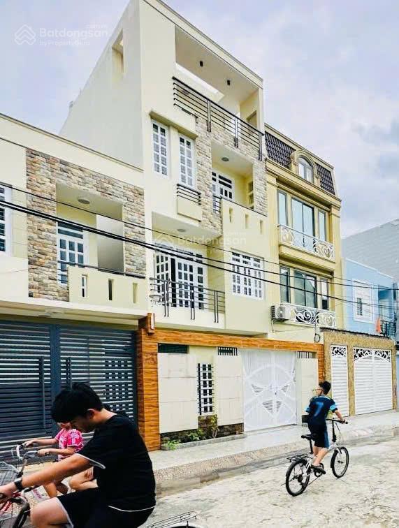 Chính chủ bán nhà nguyễn duy trinh quận 9, gần vòng xoay phú hữu, 90m², 3pn, 1 trệt 1 lầu giá tốt!