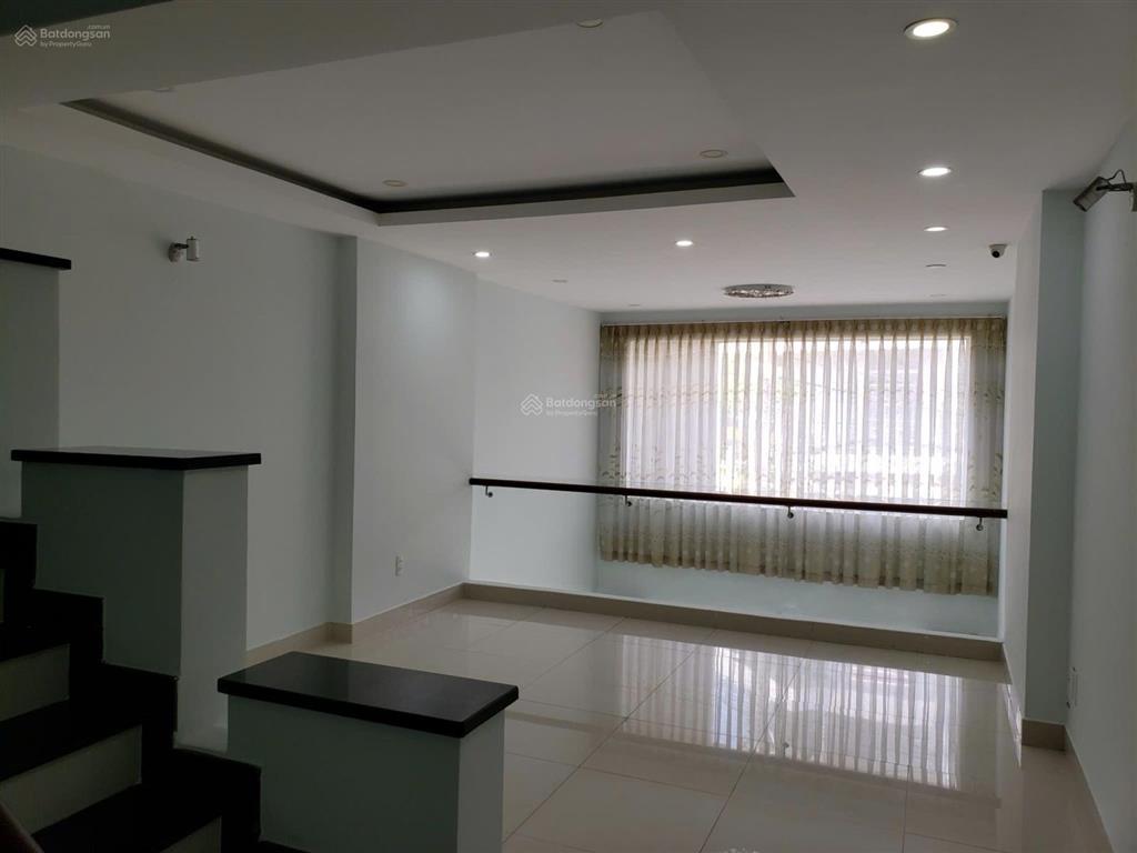 Bán nhà riêng 70m2, đường 1, tân phú, quận 7, 13,2 tỷ hot!