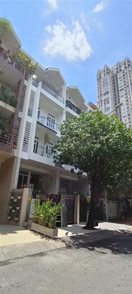 Bán nhà riêng khu him lam, quận 7, 4pn, 5wc, 100m2 tại đường số 16, tân hưng, q7, 26,5 tỷ view đẹp