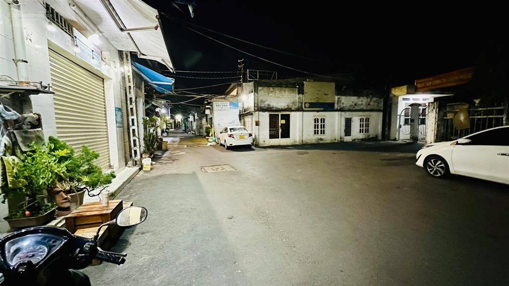 Bán nhà mặt tiền hẻm kinh doanh ngay công viên biên hùng biên hòa