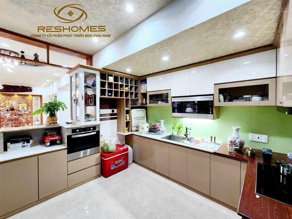  cho thuê siêu biệt thự 4 tầng dt  1.300m2 vị trí  bờ kè mặt tiền sông đồng nai